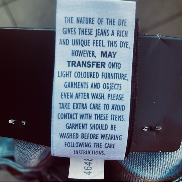 RW  & CO Sz 31 High Rise Raw Hem Crop Distressed Mid Wash Jeans NEW WITH TAGS - Picture 11 of 14